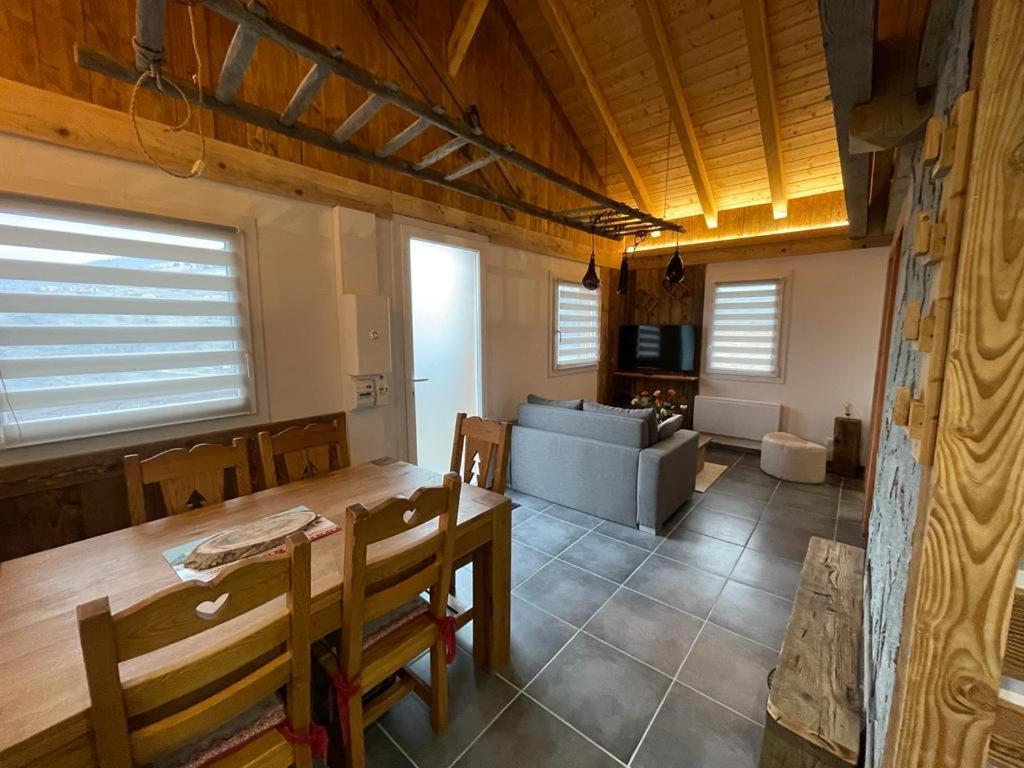La Cabane De Dany La Bresse Bagian luar foto